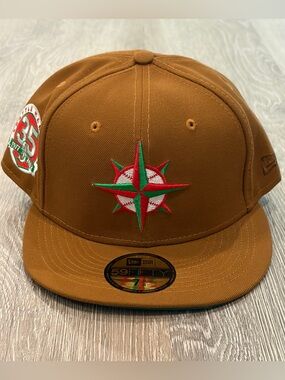 Seattle Mariners Fitted Hat Cap Men 7 5/8 Brown Compass New Era 59FIFTY Hat Club